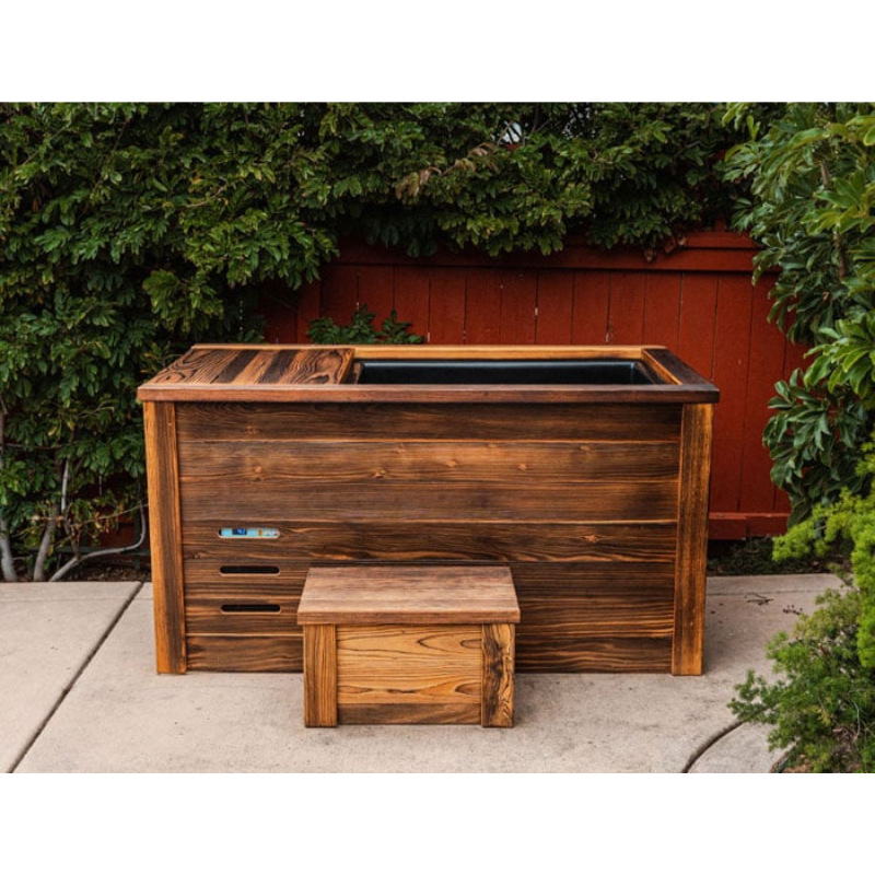Kooru Cold Plunge Tub Redwood Immersion Bath